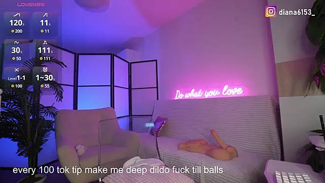 Snapshot of Bestie_Online chatting on 12/17/24, 06:56 Bestie Online online show from 12/17/24, 06:56