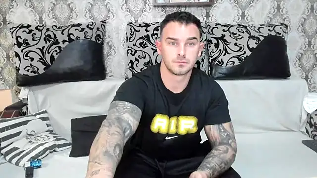 Jonmusclemaster online show from 11/13/25, 08:19