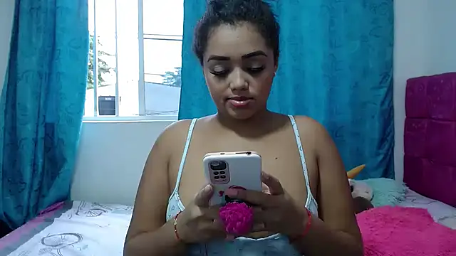 kiara milf  online show from 01/03/25, 09:26