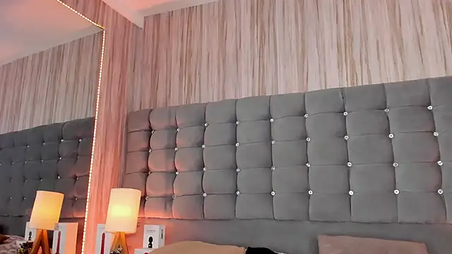 Snapshot of Poacahontasfg chatting on 02/04/25, 03:54 Poacahontasfg online show from 02/04/25, 03:54