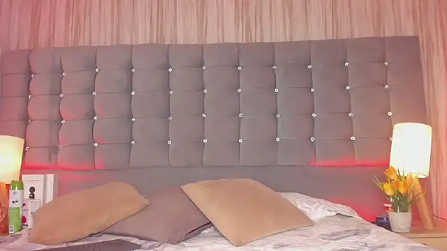 Snapshot of Poacahontasfg chatting on 02/27/25, 03:58 Poacahontasfg online show from 02/27/25, 03:58