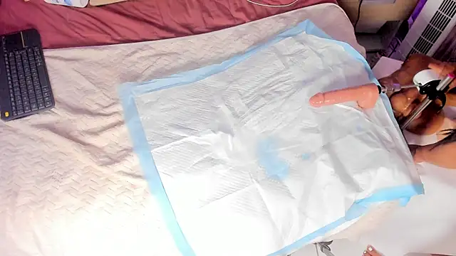 Snapshot of Poacahontasfg chatting on 03/21/25, 10:06 Poacahontasfg online show from 03/21/25, 10:06