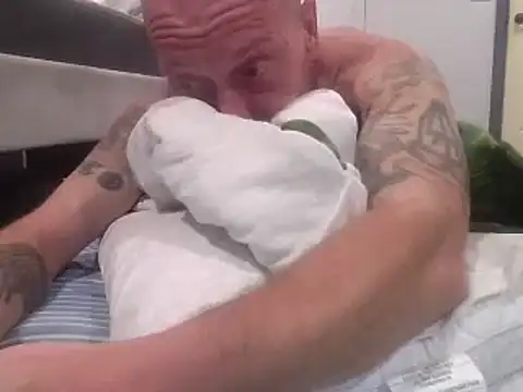 deepinnnnn online show from 02/16/25, 02:20