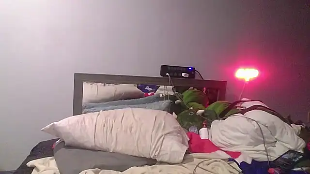 Snapshot of deepinnnnn chatting on 01/19/26, 04:27 deepinnnnn online show from 01/19/26, 04:27