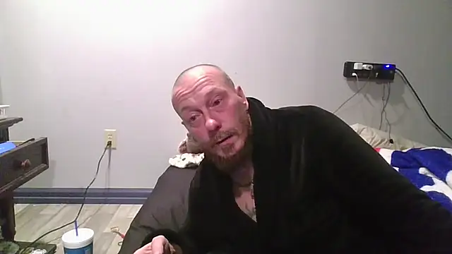 Snapshot of deepinnnnn chatting on 02/25/26, 02:32 deepinnnnn online show from 02/25/26, 02:32