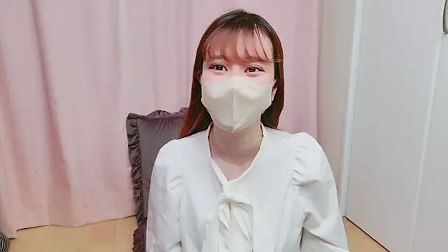 Snapshot of chat_MIYU chatting on 12/10/24, 10:49 chat MIYU online show from 12/10/24, 10:49