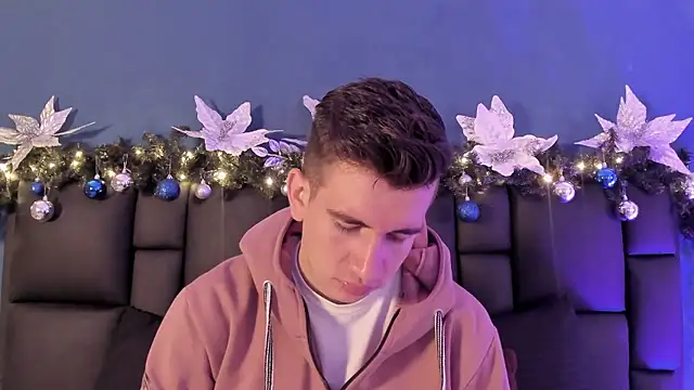 MikaelSlow online show from 01/08/26, 03:53