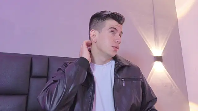 MikaelSlow online show from 04/15/26, 04:19