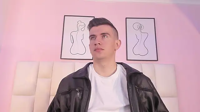 MikaelSlow online show from 04/23/26, 04:24