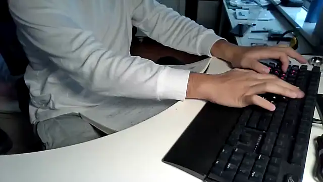 big-pig online show from 11/17/25, 12:49