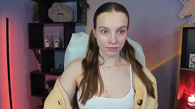 kenzie x online show from 02/25/25, 08:14