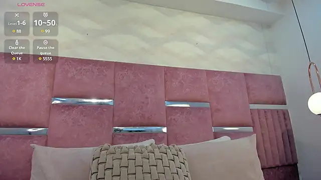 Snapshot of im_alejandra_ chatting on 03/08/25, 05:07 im alejandra online show from 03/08/25, 05:07