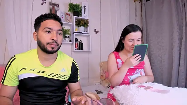 Idara and Edahi01 online show from 03/22/25, 04:58