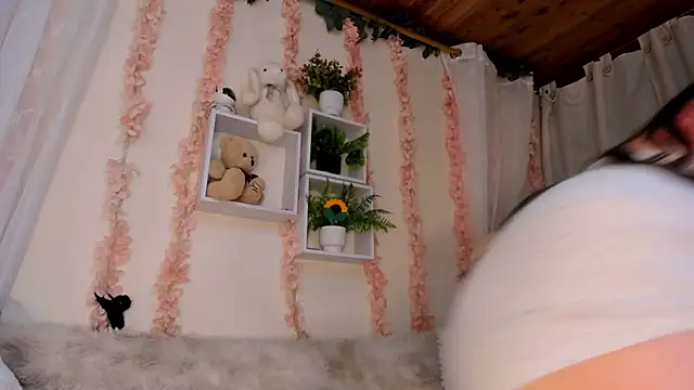 Idara and Edahi01 online show from 04/11/26, 01:43