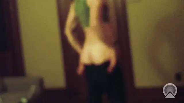 Snapshot of her4life chatting on 09/19/25, 05:53 her4life online show from 09/19/25, 05:53