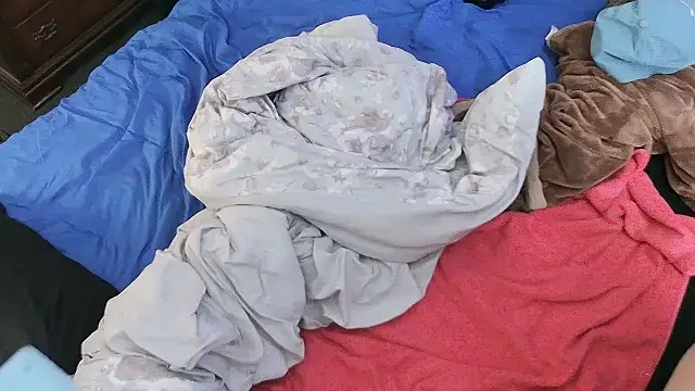 Snapshot of ROCKHARDDADDY86 chatting on 02/09/26, 01:53 ROCKHARDDADDY86 online show from 02/09/26, 01:53