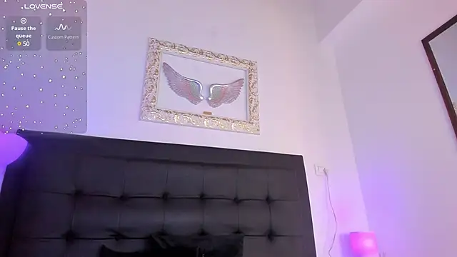 Mia 222 online show from 02/11/25, 12:27