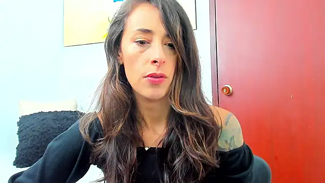 Snapshot of ScarletKings chatting on 01/15/25, 03:39 ScarletKings online show from 01/15/25, 03:39