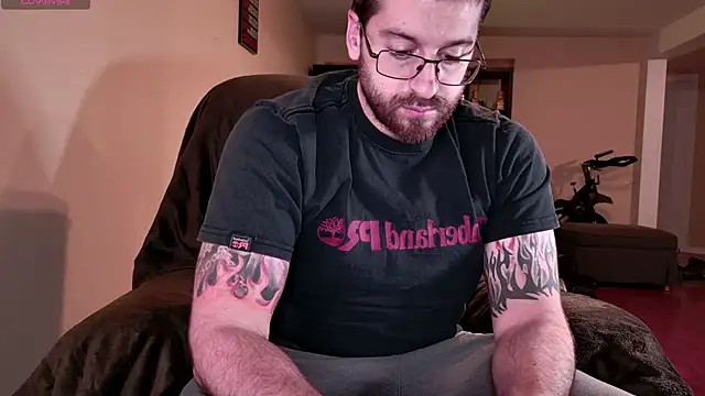 Snapshot of JayXCee_Official chatting on 01/09/26, 02:58 JayXCee Official online show from 01/09/26, 02:58