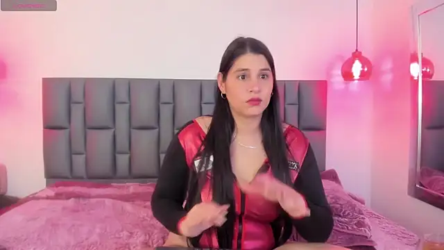 Snapshot of brithanyadams23 chatting on 02/16/25, 06:21 brithanyadams23 online show from 02/16/25, 06:21