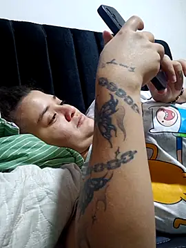 Liancy online show from 12/18/25, 04:46