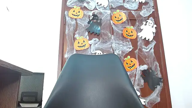 Darliin G online show from 10/24/25, 08:49