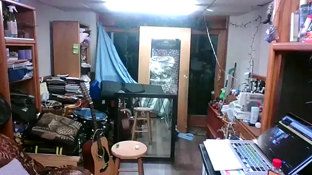 tongueispowerr6d9 online show from 01/03/25, 01:05