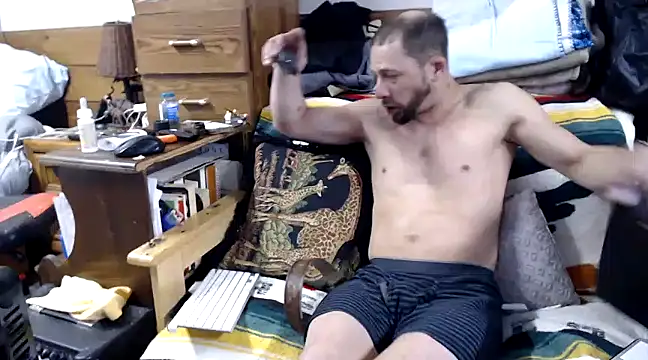 tongueispowerr6d9 online show from 02/12/25, 03:40