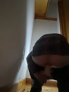 tongueispowerr6d9 online show from 02/26/25, 04:03