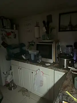 tongueispowerr6d9 online show from 02/19/26, 09:05