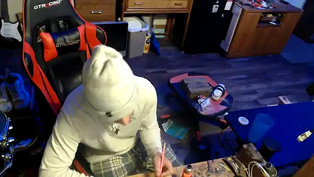 tongueispowerr6d9 online show from 04/21/26, 06:41