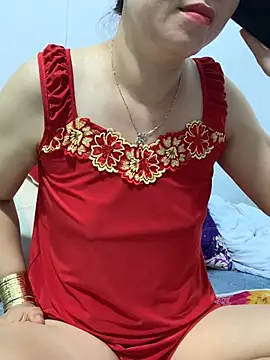 Snapshot of Baby-bigtits chatting on 03/07/25, 11:49 Baby-bigtits online show from 03/07/25, 11:49