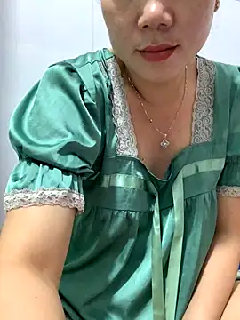 Snapshot of Baby-bigtits chatting on 10/19/25, 11:16 Baby-bigtits online show from 10/19/25, 11:16