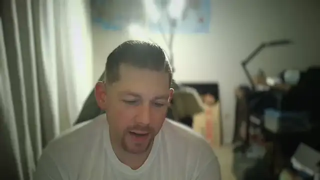 Snapshot of Rock_Pierce chatting on 01/31/25, 09:26 Rock Pierce online show from 01/31/25, 09:26