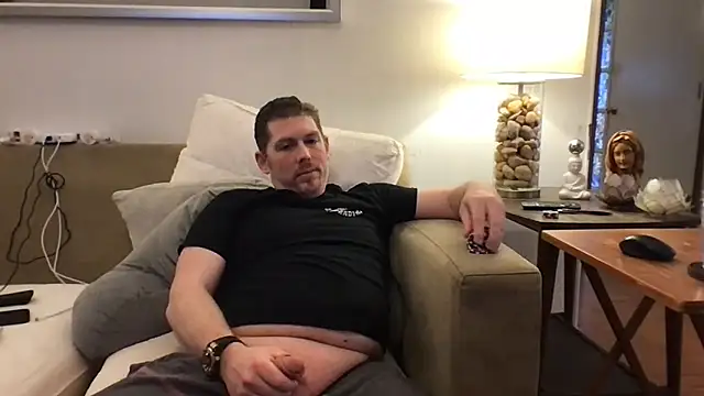 Snapshot of Rock_Pierce chatting on 09/17/25, 05:14 Rock Pierce online show from 09/17/25, 05:14