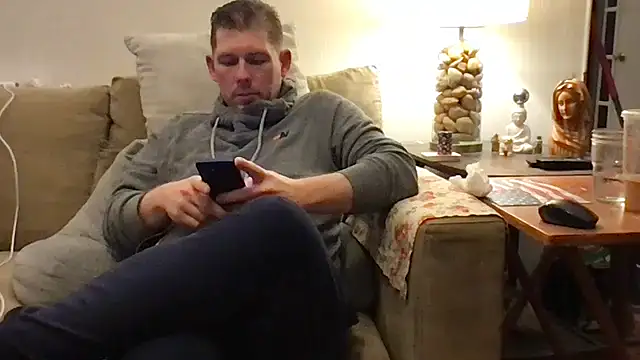 Snapshot of Rock_Pierce chatting on 10/22/25, 11:37 Rock Pierce online show from 10/22/25, 11:37