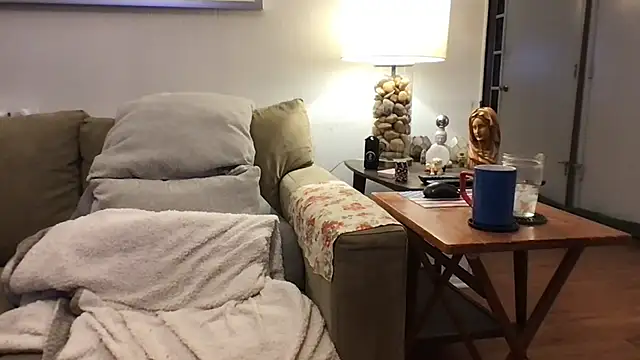 Snapshot of Rock_Pierce chatting on 11/28/25, 02:58 Rock Pierce online show from 11/28/25, 02:58