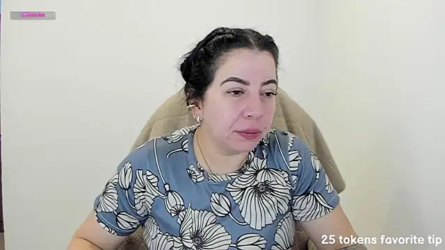 Snapshot of Im_coco chatting on 01/23/25, 02:07 Im coco online show from 01/23/25, 02:07