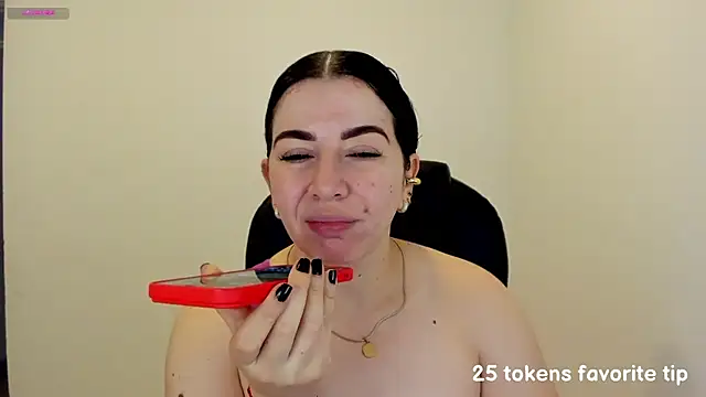 Snapshot of Im_coco chatting on 02/11/25, 02:46 Im coco online show from 02/11/25, 02:46