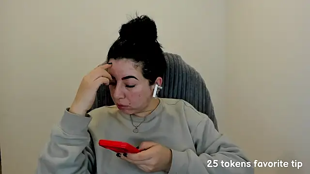 Snapshot of Im_coco chatting on 02/16/25, 03:04 Im coco online show from 02/16/25, 03:04