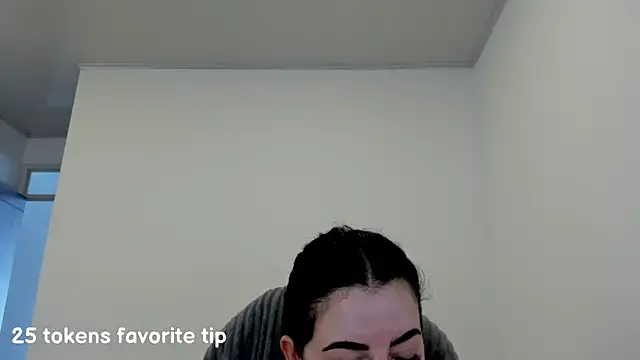 Snapshot of Im_coco chatting on 02/18/25, 02:38 Im coco online show from 02/18/25, 02:38