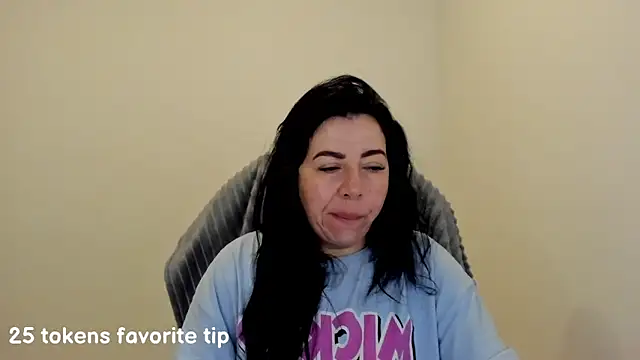 Snapshot of Im_coco chatting on 03/02/25, 07:10 Im coco online show from 03/02/25, 07:10