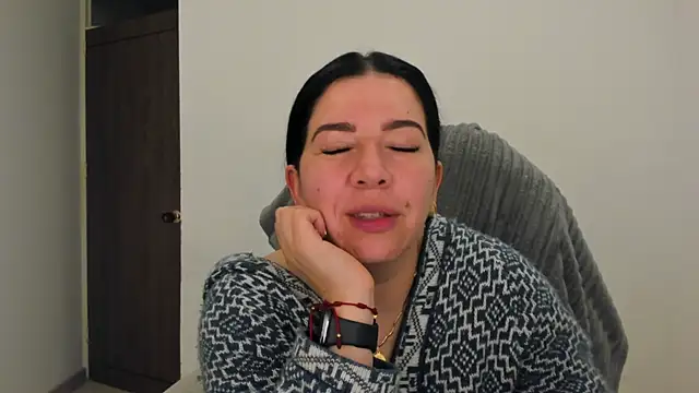 Snapshot of Im_coco chatting on 09/21/25, 11:50 Im coco online show from 09/21/25, 11:50