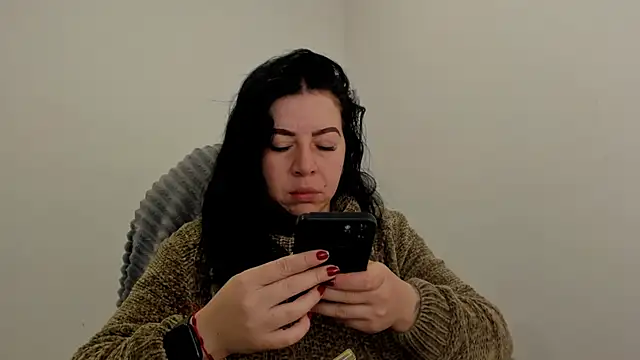 Snapshot of Im_coco chatting on 10/18/25, 04:04 Im coco online show from 10/18/25, 04:04