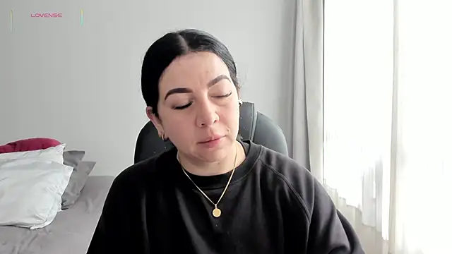 Snapshot of Im_coco chatting on 11/19/25, 12:16 Im coco online show from 11/19/25, 12:16