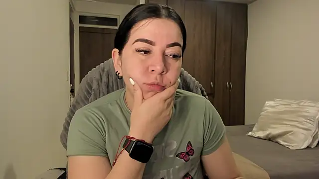 Snapshot of Im_coco chatting on 12/16/25, 11:15 Im coco online show from 12/16/25, 11:15