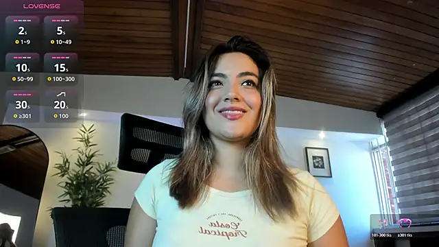 IsabellaaJoness online show from 05/24/26, 01:16