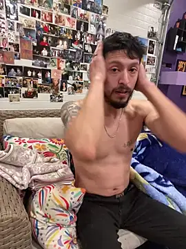 psil0cyb0rg online show from 04/18/26, 10:41