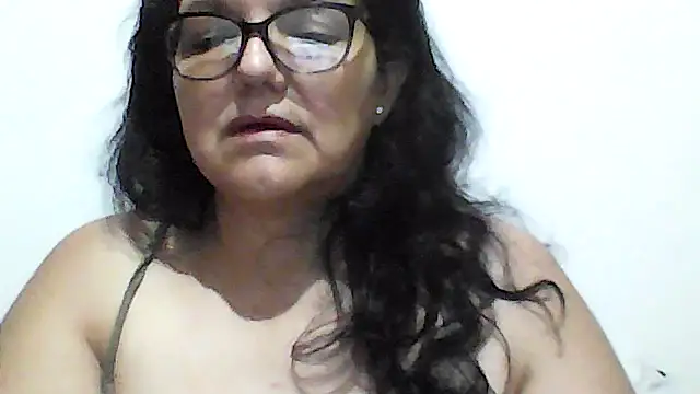 kassandra02 online show from 02/08/26, 02:26