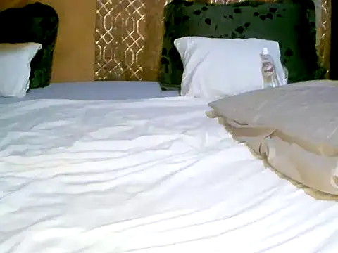 Babyjuliana  online show from 02/04/26, 09:48